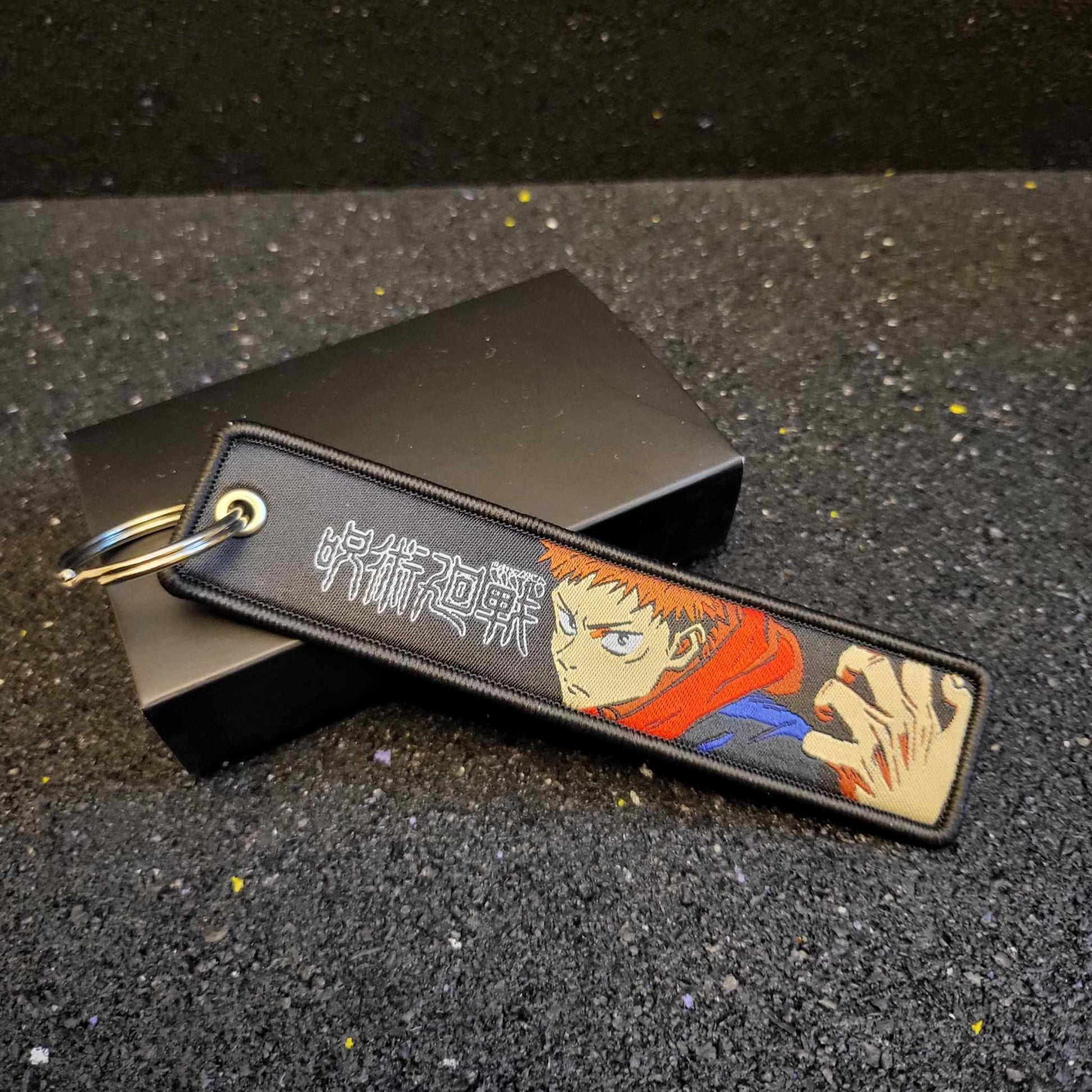 Yuji Itadori Character Keychain for Jujutsu Kaisen Fans