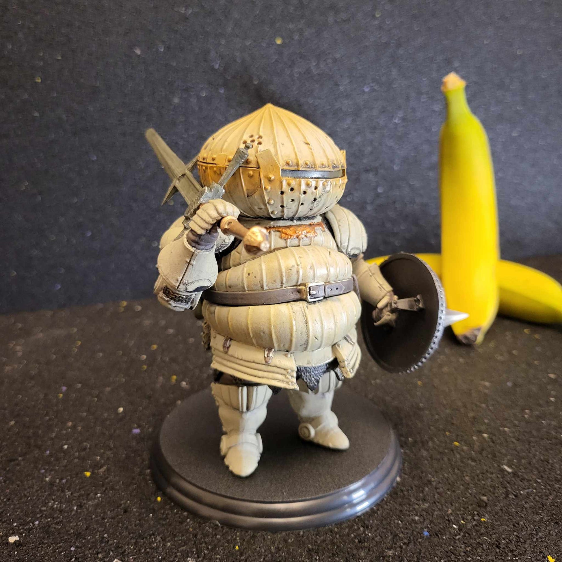 Detailed Siegmeyer of Catarina Figurine