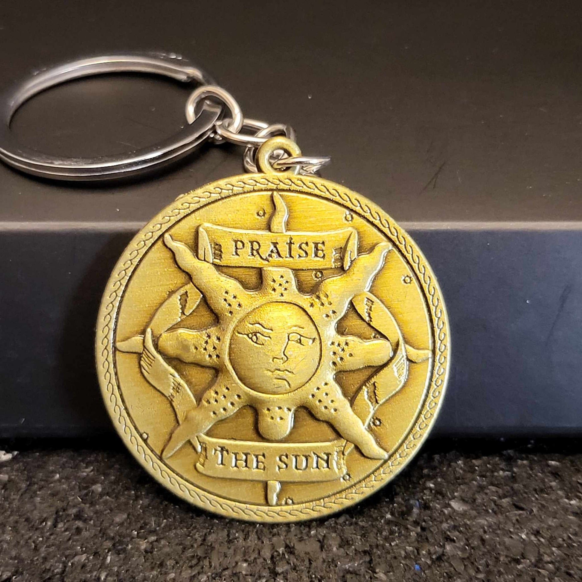 Dark Souls 'Praise the Sun' Shield Keychain - Front View