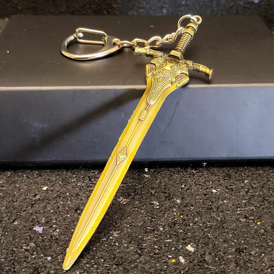 Dark Souls Wolf Knight's Greatsword Keychain - Front View